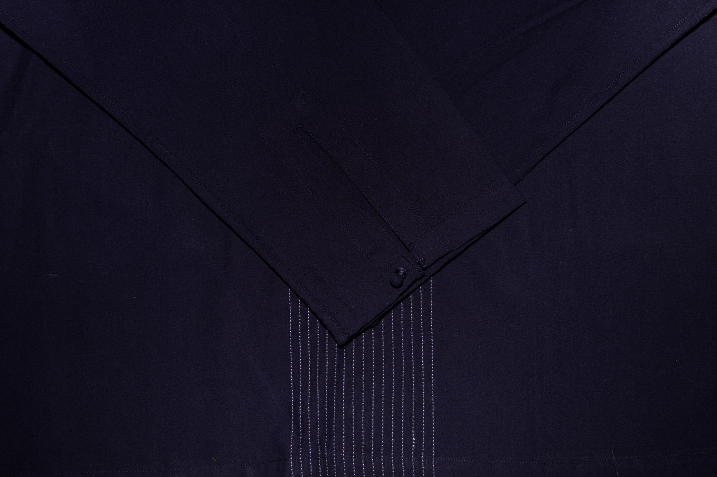 10 - V Neck Navy Blue